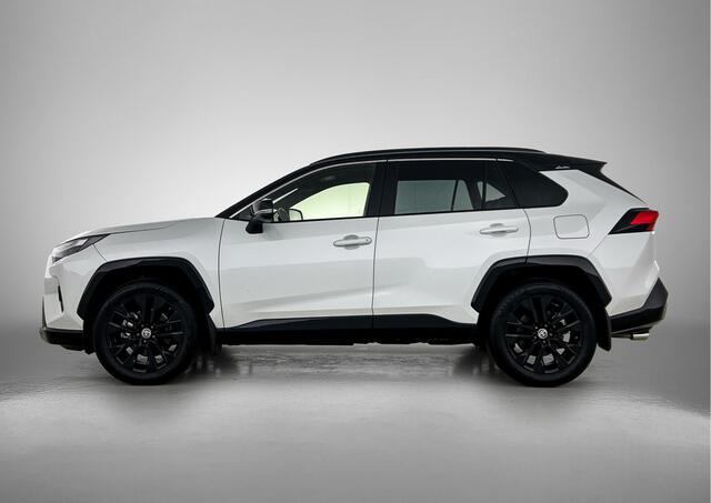 Toyota RAV4 2.5 Hybrid AWD Style Bi-Tone | Dealer onderhouden | Stoel+Stuurverwarming | Elektrische achterklep | Draadloze telefoonlader | 1650KG trekgewicht mogelijk | Apple CarPlay/Android auto | Parkeersensoren voor+achter |