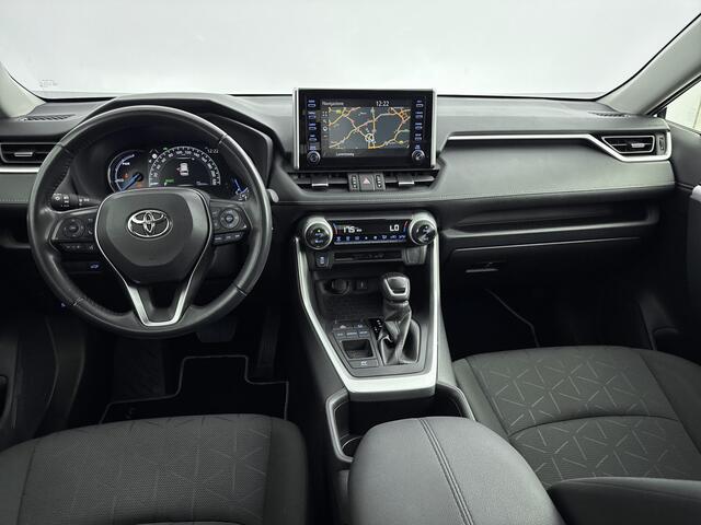 Toyota RAV4 2.5 Hybrid Dynamic | Parkeersensoren V+A | Navi | Parkeersensoren | Onderweg-naar-dealer