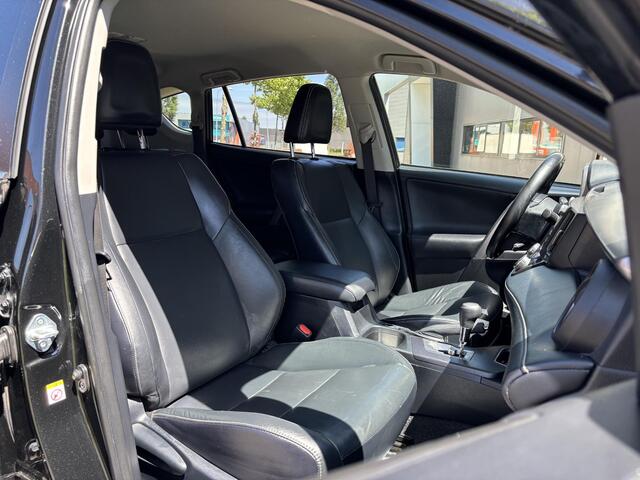Toyota RAV4 2.5 Hybrid AWD Style
