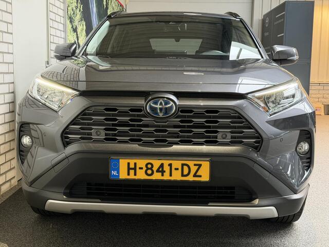 Toyota RAV4 2.5 Hybrid Business Intro