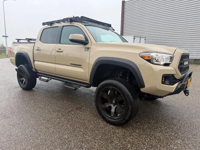 Toyota TACOMA TRD 4X4 3.5 V6 Automaat Airco Cruise Control Trekhaak 30000KM