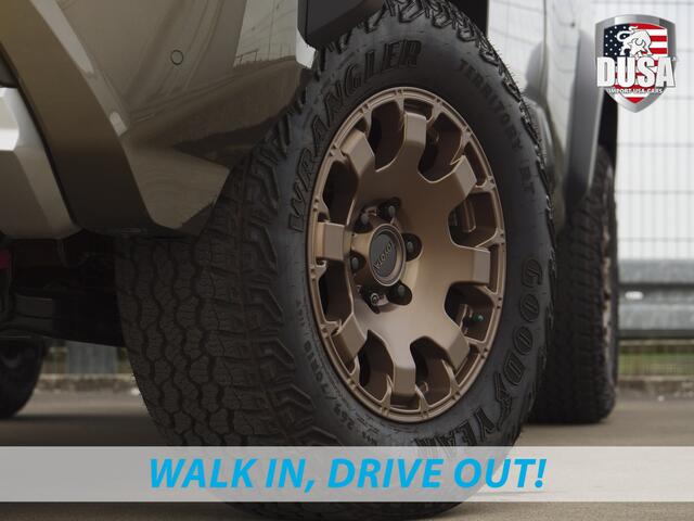 Toyota TACOMA 2.4L | i-FORCE MAX | Trailhunter Roofrack | Led Pakket | Bronze Oxide Getoonde accessoires zijn verkrijgbaar tegen meerprijs