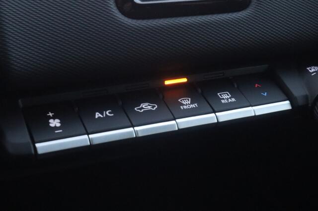 Toyota URBAN CRUISER Dynamic 61 kWh