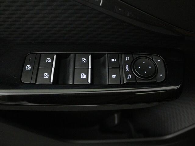 Toyota URBAN CRUISER Executive 61 kWh