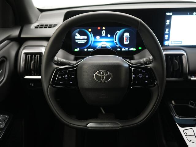 Toyota URBAN CRUISER Dynamic 61 kWh