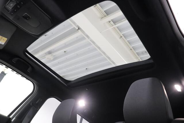 Toyota URBAN CRUISER Executive 61 kWh, JBL, BSM, 360 Camera, Leder, Apple Carplay / Android Auto, Pano!