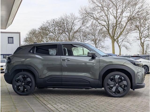 Toyota URBAN CRUISER Executive AWD 61 kWh | ¤1500,- extra inruilvoordeel! | JBL | Stoel- stuurverwarming | Elek. verst. stoel | Half-leer | 360 Camera