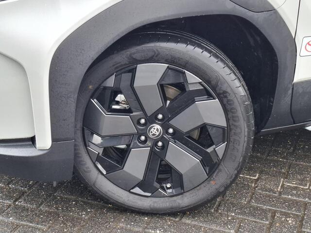 Toyota URBAN CRUISER Executive 61 kWh | JBL Premium Sound | Panoramadak | 360 camera | Adaptive High Beam |