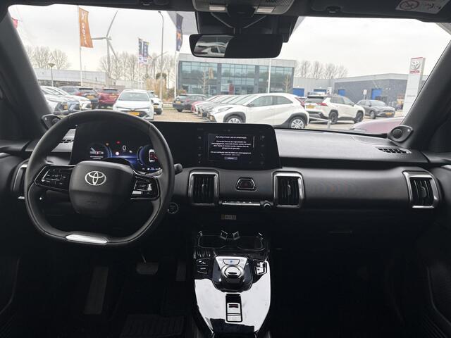 Toyota URBAN CRUISER Executive 61 kWh