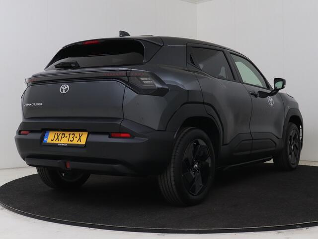Toyota URBAN CRUISER Dynamic 61 kWh