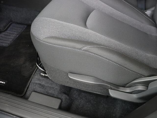 Toyota URBAN CRUISER Dynamic 61 kWh