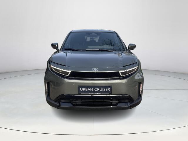 Toyota URBAN CRUISER Dynamic 61 kWh