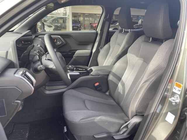 Toyota URBAN CRUISER Dynamic 61 kWh