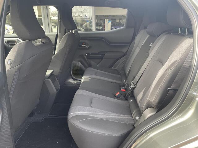 Toyota URBAN CRUISER Dynamic 61 kWh