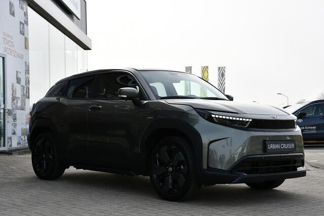 Toyota URBAN CRUISER Executive 61 kWh Automaat 174pk | Nieuw | Panoramadak | JBL-audio | 360 graden camera |