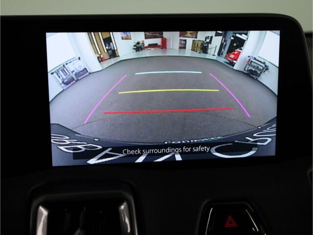 Toyota URBAN CRUISER Dynamic 61 kWh *NIEUW*