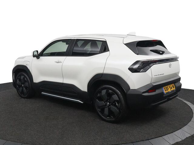 Toyota URBAN CRUISER Executive 61 kWh | Panorama Dak | Kunstlederen Bekleding | 360 Camera | JBL Audio | Sensoren Rondom |