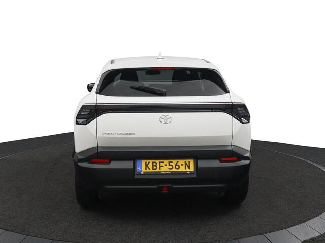 Toyota URBAN CRUISER Executive 61 kWh | Panorama Dak | Kunstlederen Bekleding | 360 Camera | JBL Audio | Sensoren Rondom |