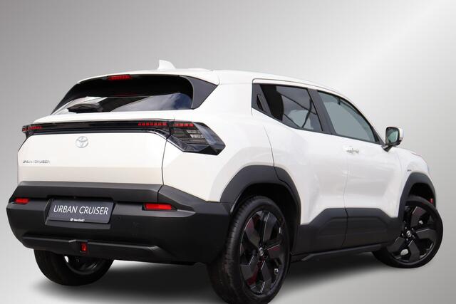 Toyota URBAN CRUISER Executive 61 kWh, JBL, 360 Camera, Adaptieve cruise control, Apple Carplay / Android Auto.