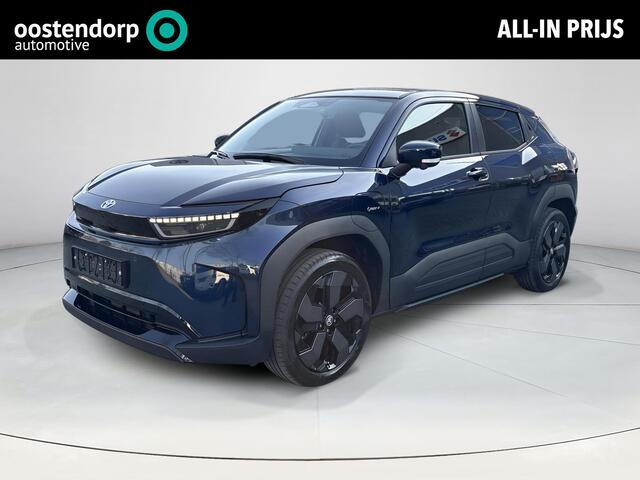 Toyota URBAN CRUISER Executive 61 kWh **CELESTIAL BLUE/ NIEUWE AUTO/ DIRECT LEVERBAAR**