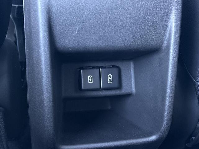 Toyota URBAN CRUISER Executive 61 kWh **PANORAMA DAK/ STUURVERWARMING/ 360 CAMERA**