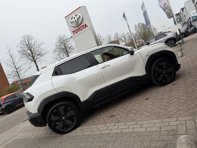 Toyota URBAN CRUISER Executive AWD 61 kWh