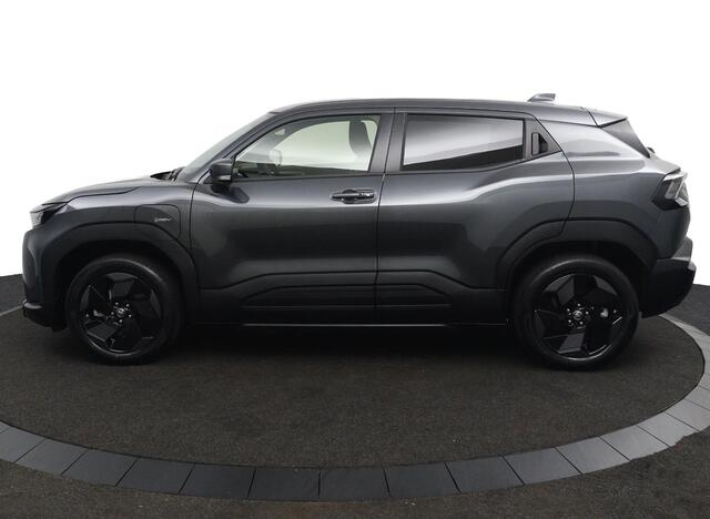 Toyota URBAN CRUISER Dynamic 61 kWh | ¤1500 Inruil Korting | Nieuwe Auto | Direct Uit Voorraad Leverbaar |
