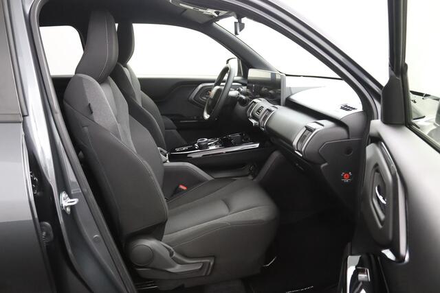 Toyota URBAN CRUISER Dynamic 61 kWh | ¤1500 Inruil Korting | Nieuwe Auto | Direct Uit Voorraad Leverbaar |