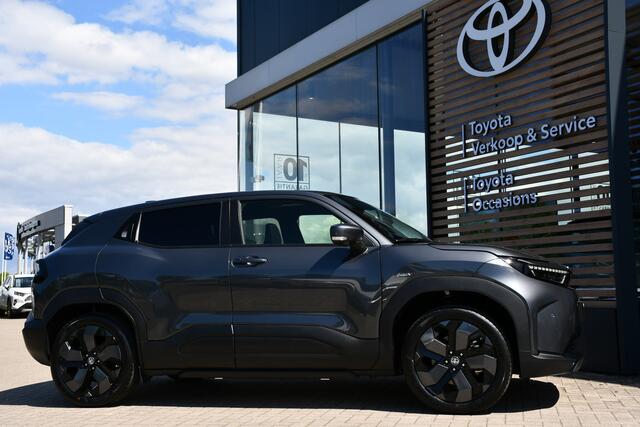 Toyota URBAN CRUISER Executive 61 kWh | Nieuw | Panoramadak | JBL-audio | 360 graden camera |