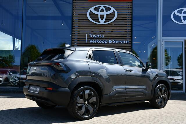 Toyota URBAN CRUISER Executive 61 kWh | Nieuw | Panoramadak | JBL-audio | 360 graden camera |