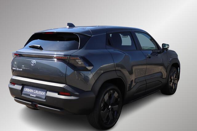 Toyota URBAN CRUISER Executive 61 kWh, Direct leverbaar 3000 inruiplremi, JBL, BSM, 360 Camera, Leder!