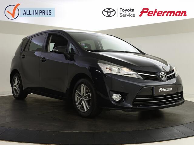 Toyota VERSO 1.8 VVT-i Aspiration 7 persoons | Panoramdak | Trekhaak