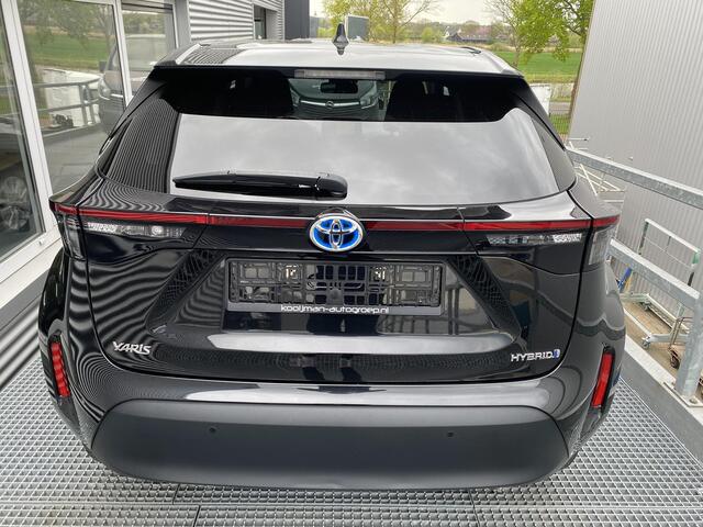 Toyota YARIS Cross 1.5 Hybrid Dynamic Edition Incl: AppleCarPlay / AndroidAuto, Navigatie, Parkeersensoren, Smart key, Privacy glass, Achteruitrijcamera, Adaptieve cruise controle