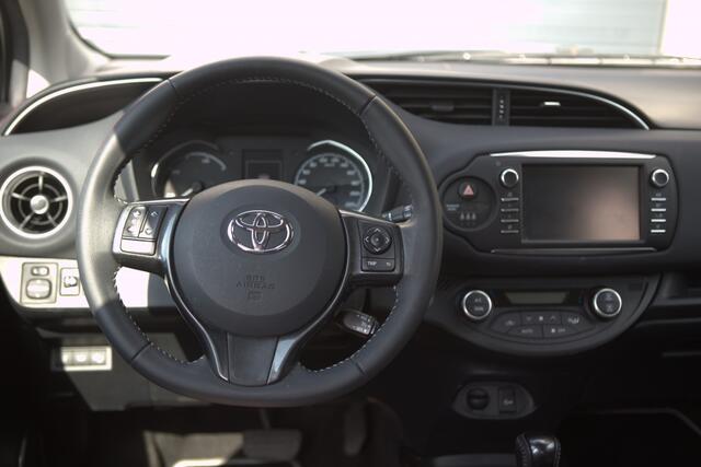 Toyota YARIS 1.5 Hyb. Dynamic