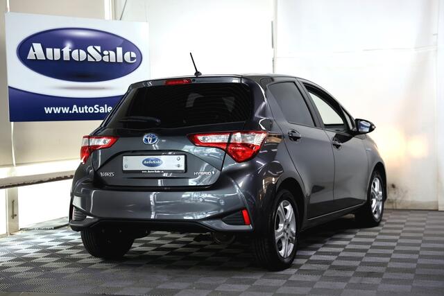Toyota YARIS 1.5 Hybrid Design NAVI CAMERA CLIMA BT '17