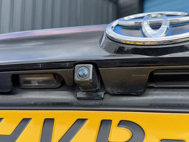 Toyota YARIS Cross 1.5 Hybrid Comfort GRATIS Afleverpakket! | Achteruitrijcamera | Stoelverwarming | Car-Play |