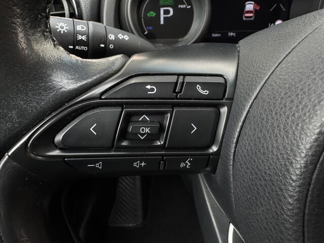Toyota YARIS Cross 1.5 Hybrid Comfort GRATIS Afleverpakket! | Achteruitrijcamera | Stoelverwarming | Car-Play |