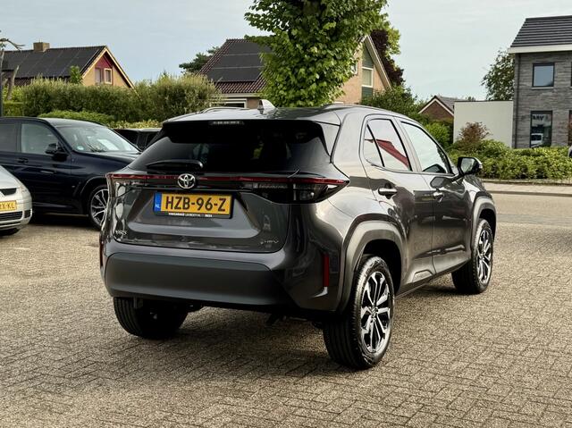 Toyota YARIS 1.5 Hybrid 130 Dynamic NIEUW! Camera Navi Stoel/stuurverwarming