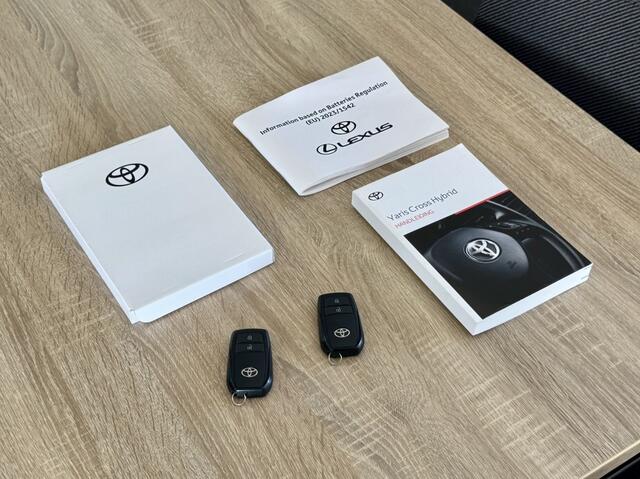 Toyota YARIS 1.5 Hybrid 130 Dynamic NIEUW! Camera Navi Stoel/stuurverwarming