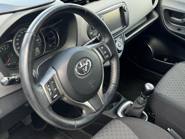 Toyota YARIS 1.3 VVT-i Business Plus | NAVI CAM