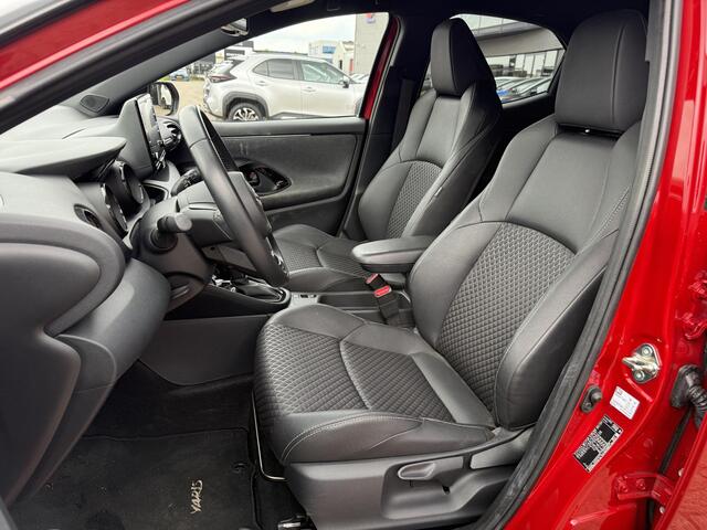 Toyota YARIS 1.5 Hybrid Executive **STOELVERWARMING/ KEYLESS/ ADAPTIEF CRUISE CONTROL/ 36 MAANDEN GARANTIE**
