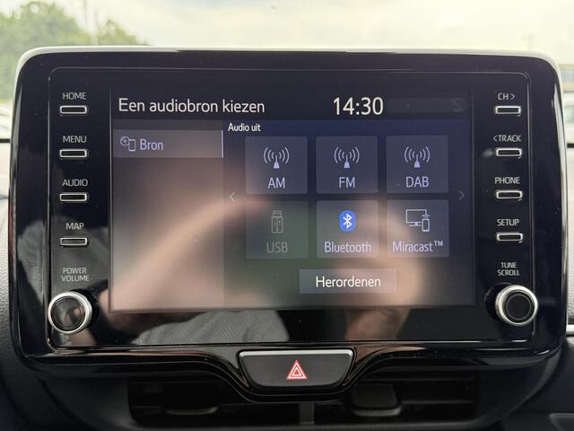 Toyota YARIS 1.5 Hybrid Executive **STOELVERWARMING/ KEYLESS/ ADAPTIEF CRUISE CONTROL/ 36 MAANDEN GARANTIE**