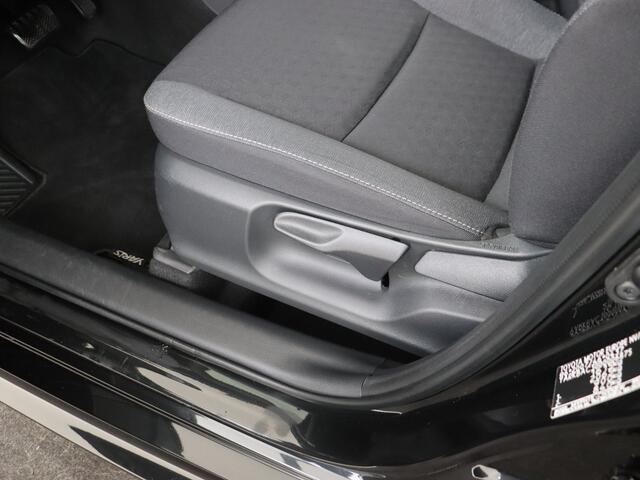 Toyota YARIS 1.5 Hybrid Dynamic