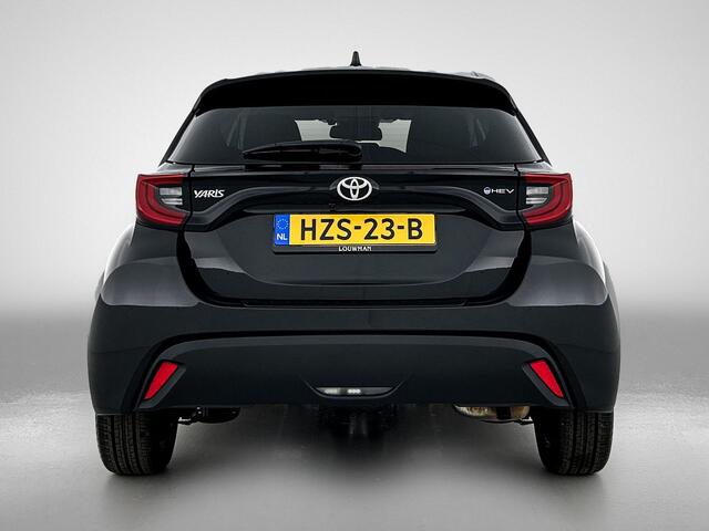 Toyota YARIS 1.5 Hybrid 115 First Edition
