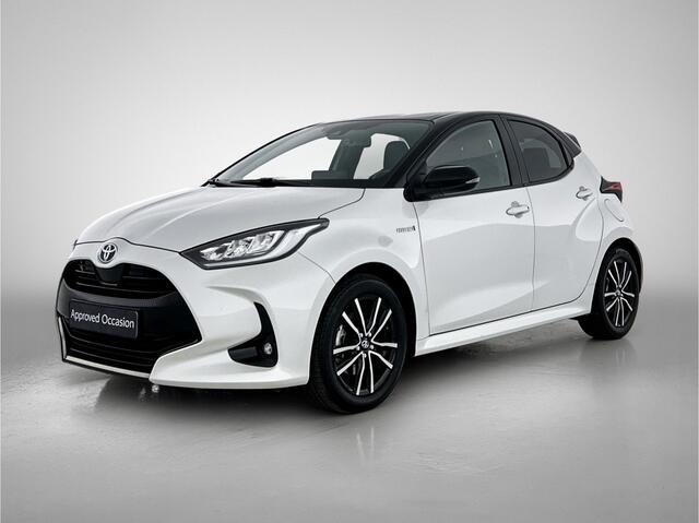 Toyota YARIS 1.5 Hybrid Style | Leer |