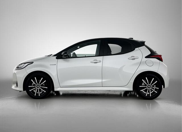 Toyota YARIS 1.5 Hybrid Style | Leer |