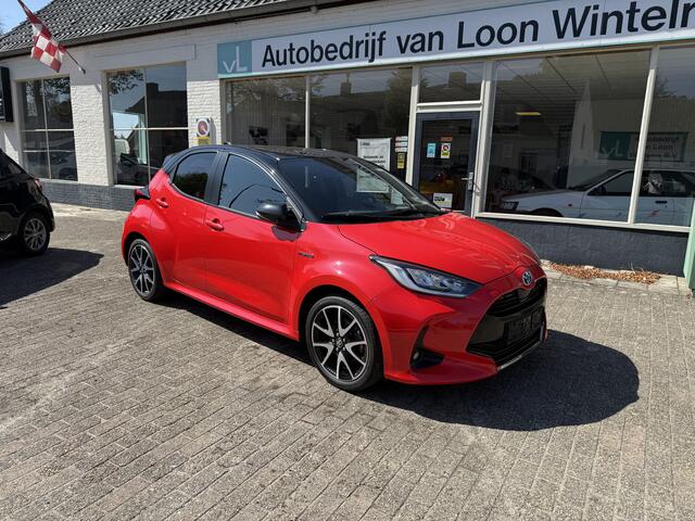 Toyota YARIS 1.5 Hybrid Executive Keyless entry + starten, Telefoonverbinding