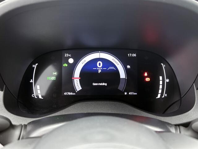 Toyota YARIS 1.5 Hybrid 115 First Edition | Metaallak | Parkeercamera | Lichtmetalen Velgen | Apple Carplay/Android Auto |