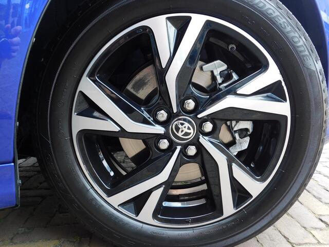 Toyota YARIS 1.5 Hybrid 115 First Edition