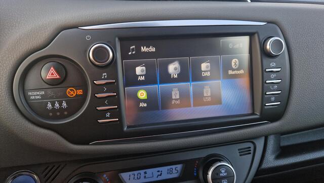 Toyota YARIS 1.5 Hybrid Dynamic